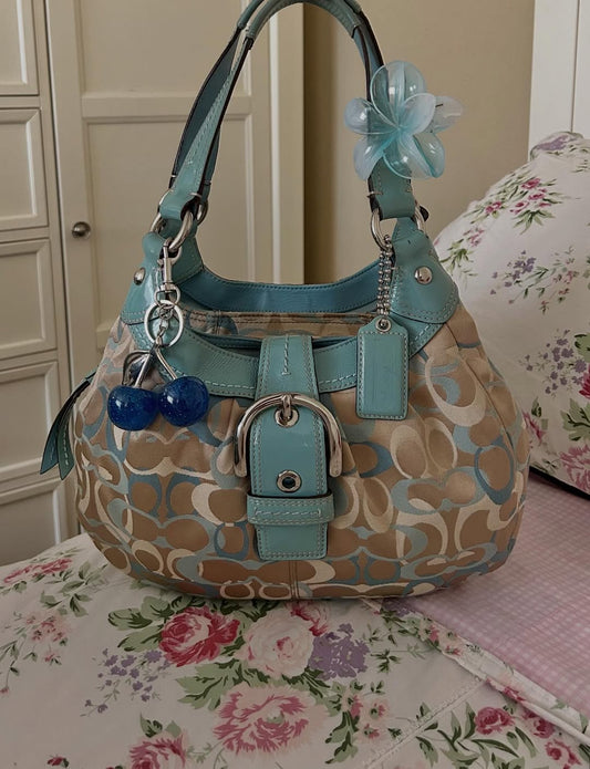 Vintage Signature Shoulder Bag